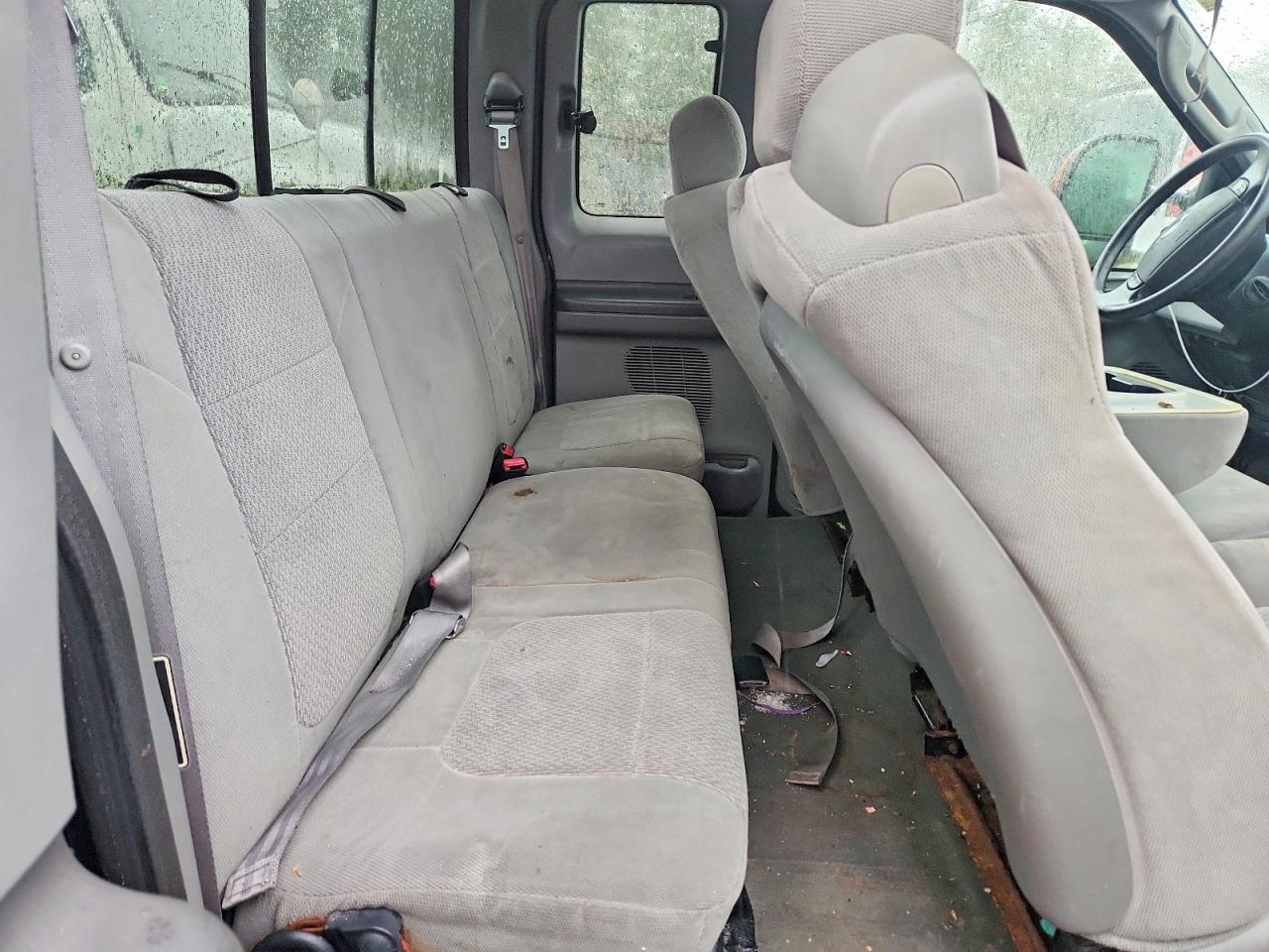 2004 FORD F250