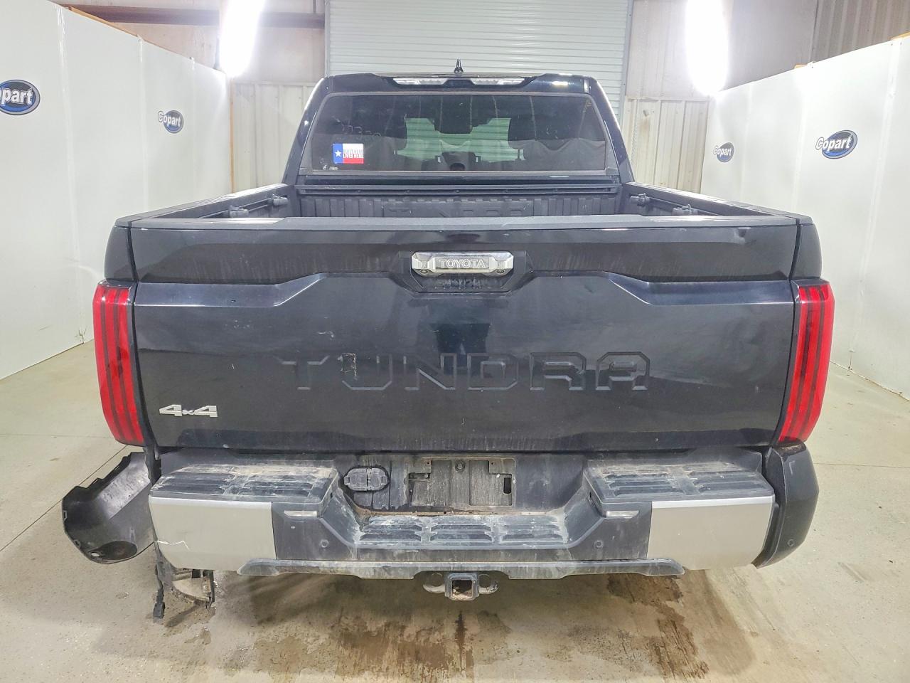 2023 TOYOTA TUNDRA