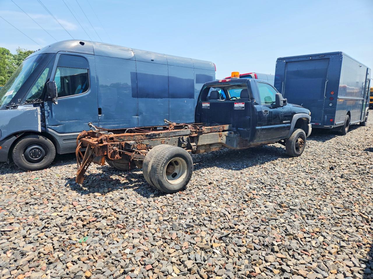 2004 GMC SIERRA