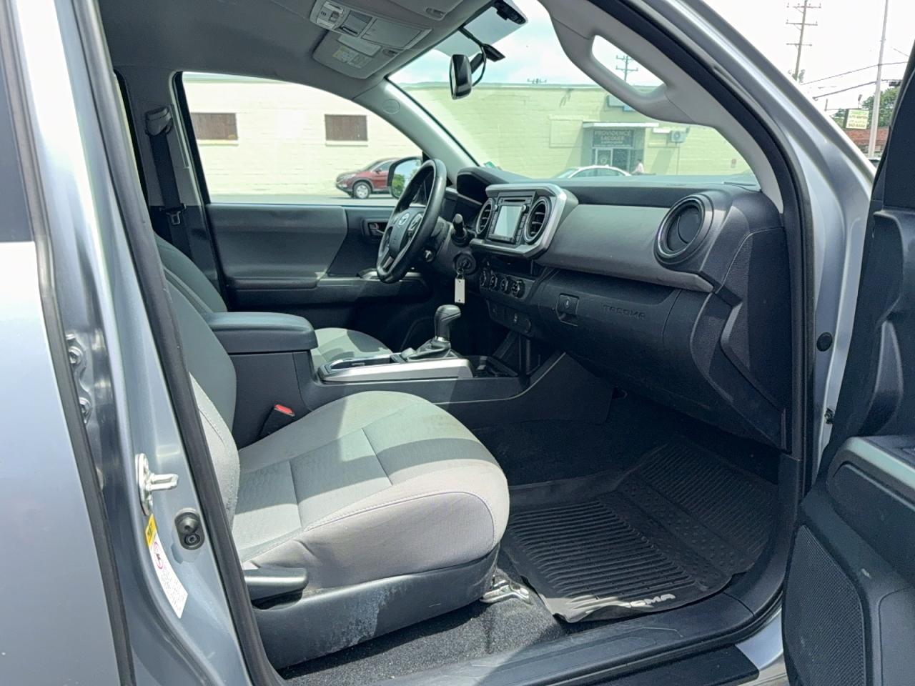 2016 TOYOTA TACOMA