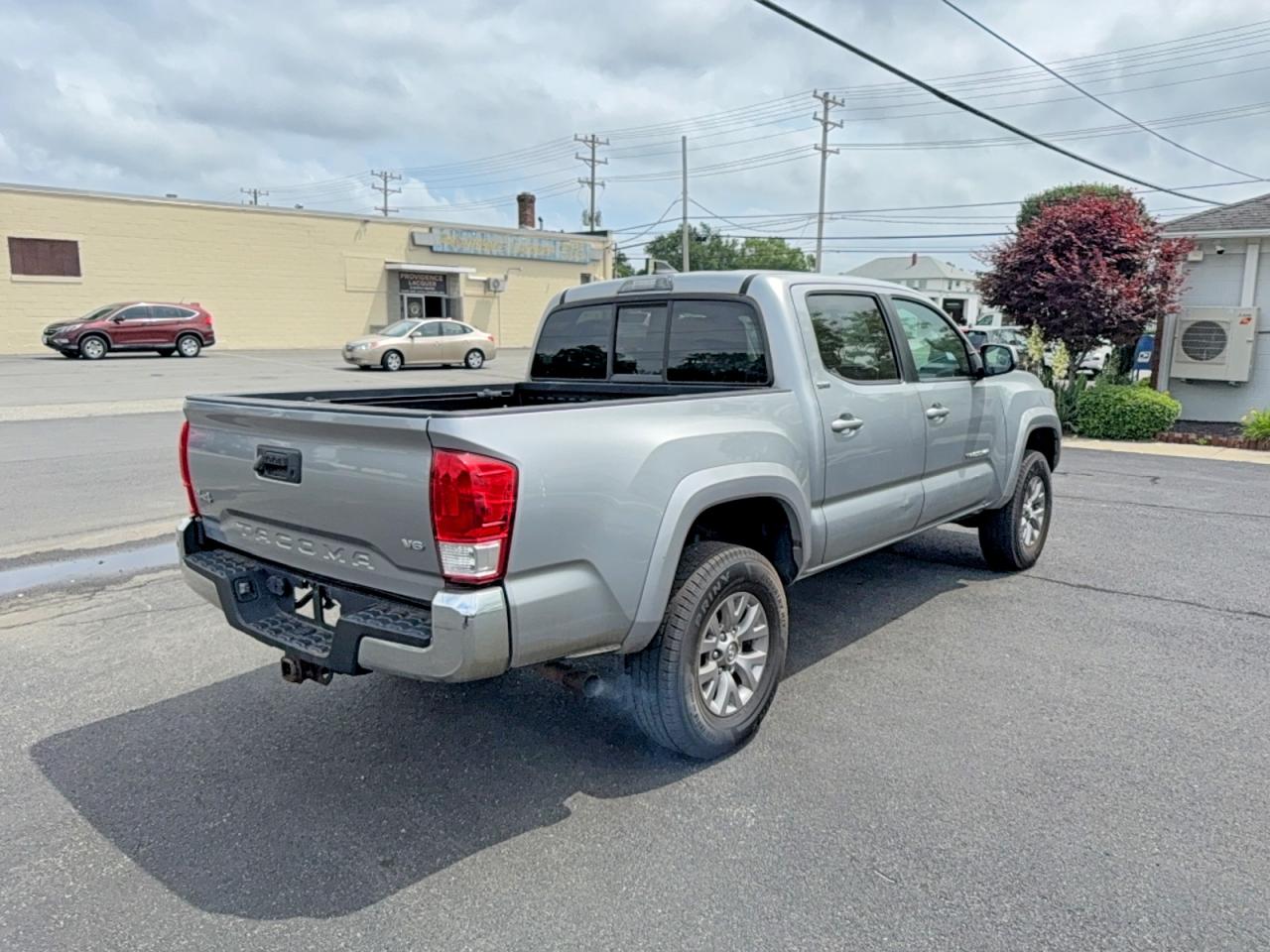 2016 TOYOTA TACOMA