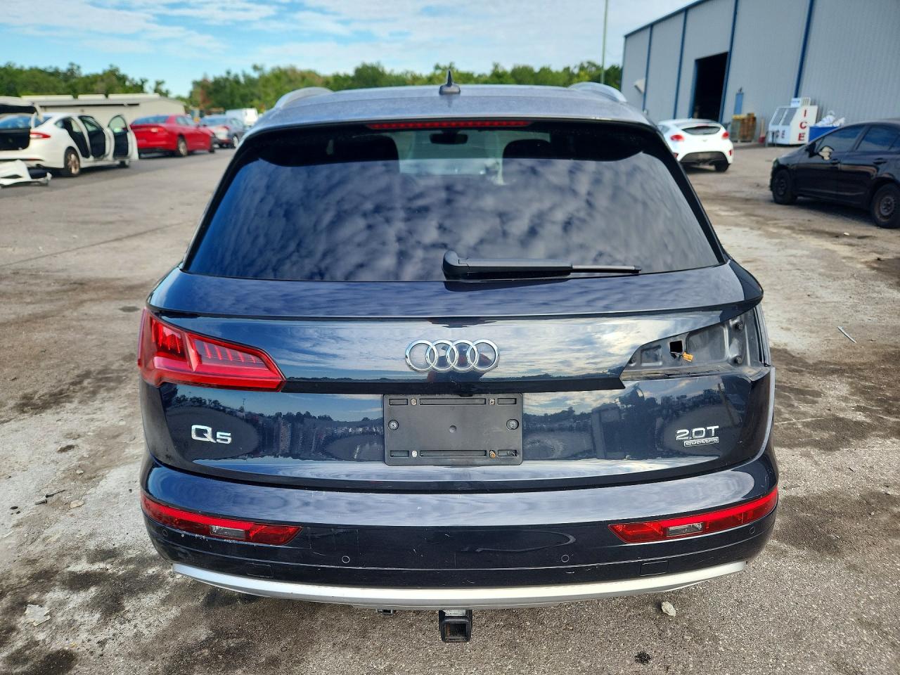 2018 AUDI Q5