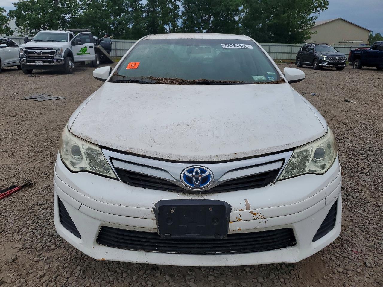 2014 TOYOTA CAMRY SOLA
