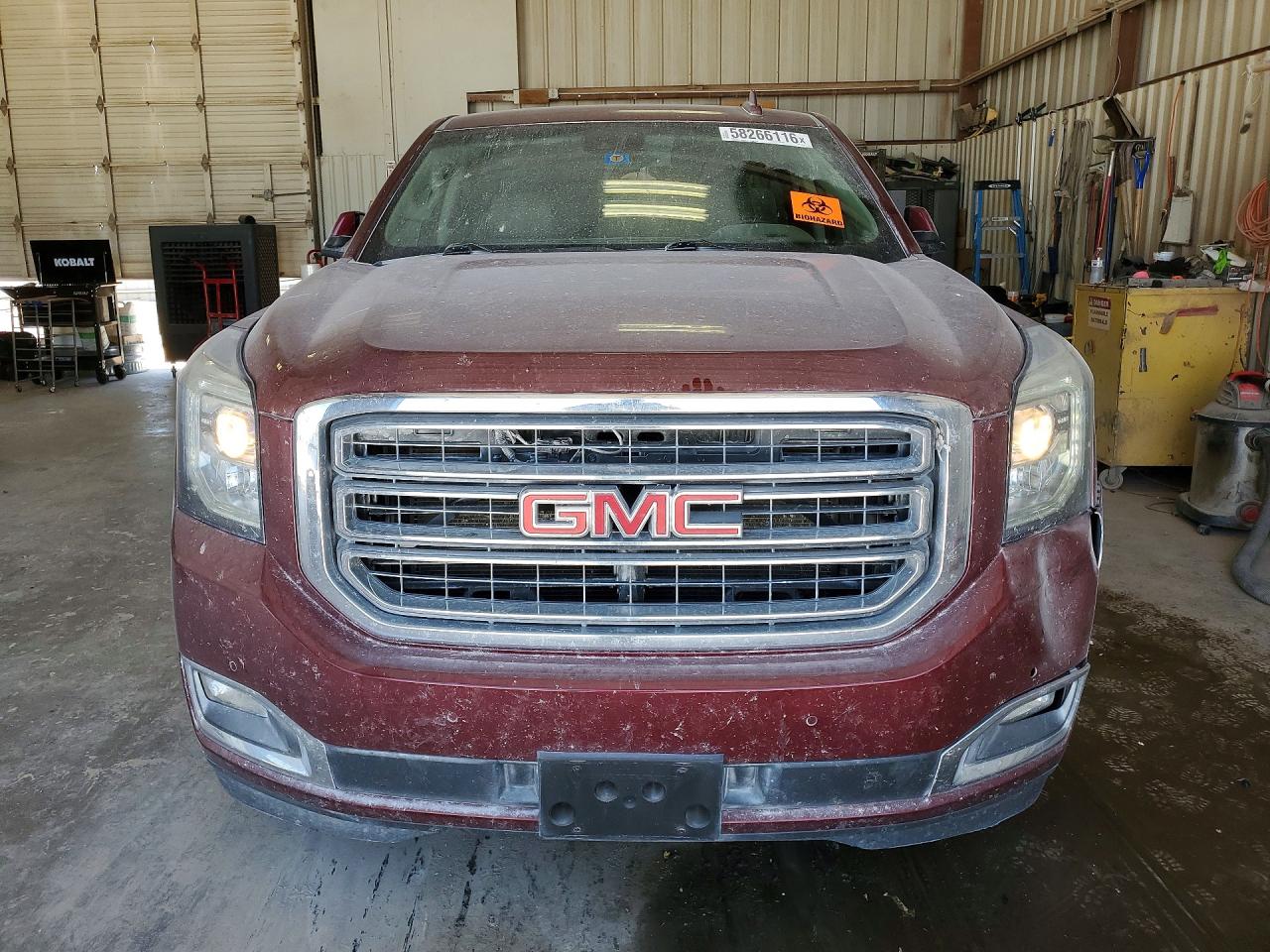 2017 GMC YUKON