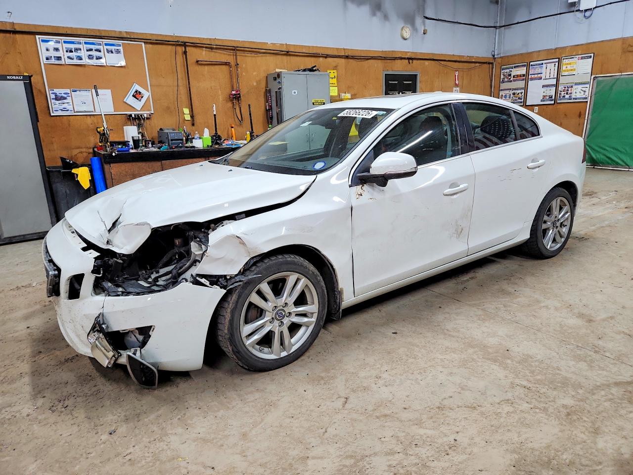 2012 VOLVO S60