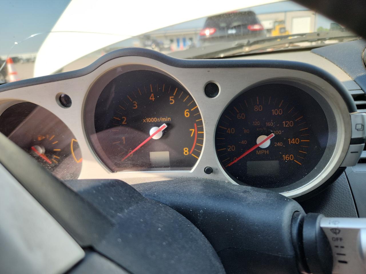 2005 NISSAN 350Z