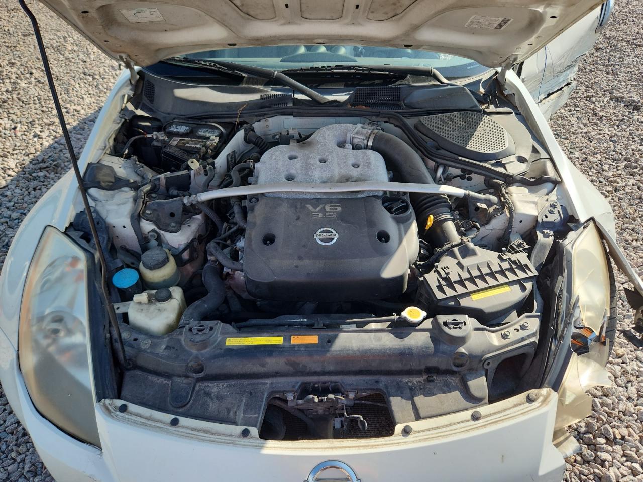 2005 NISSAN 350Z