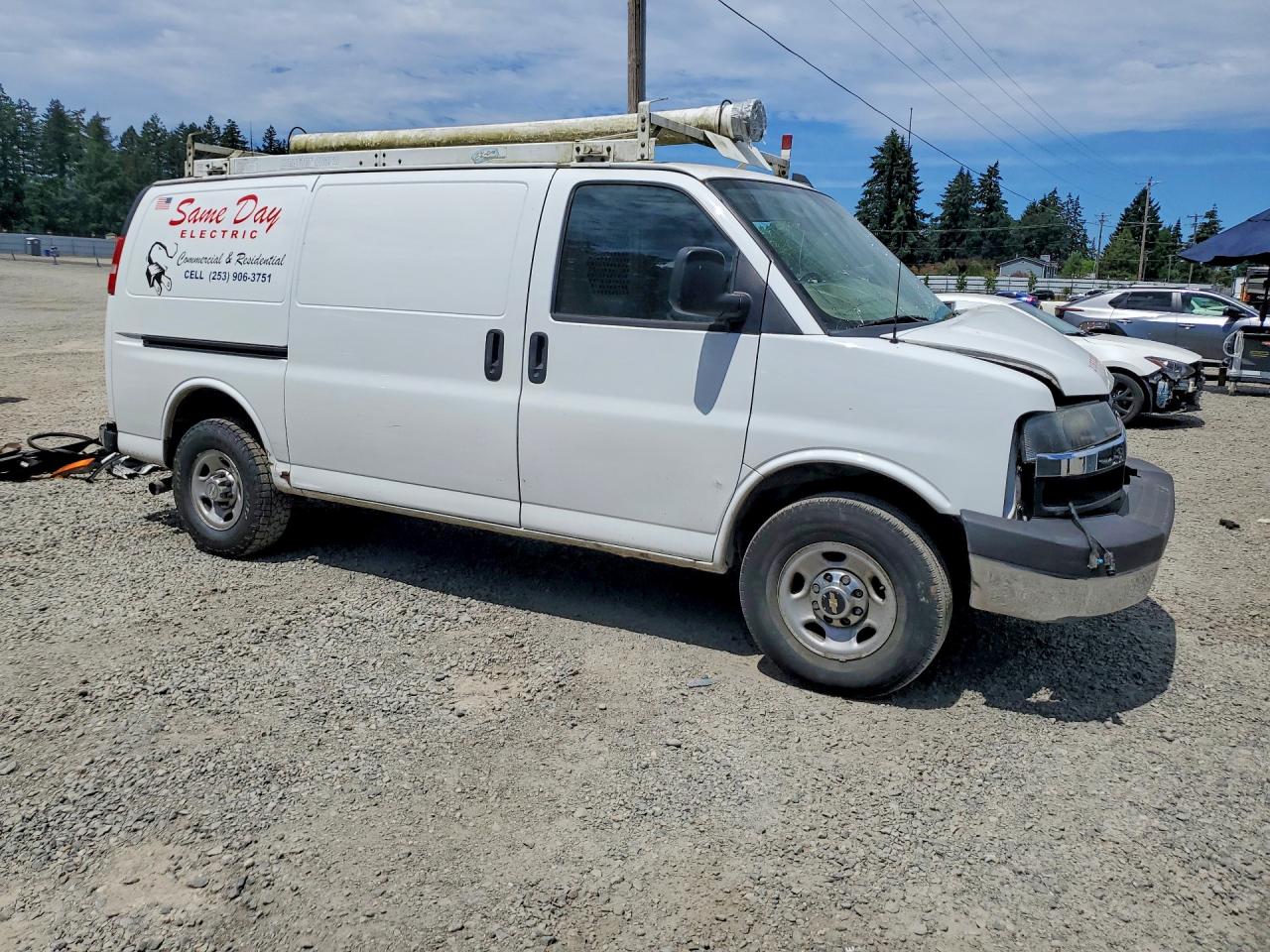 2016 CHEVROLET EXPRESS