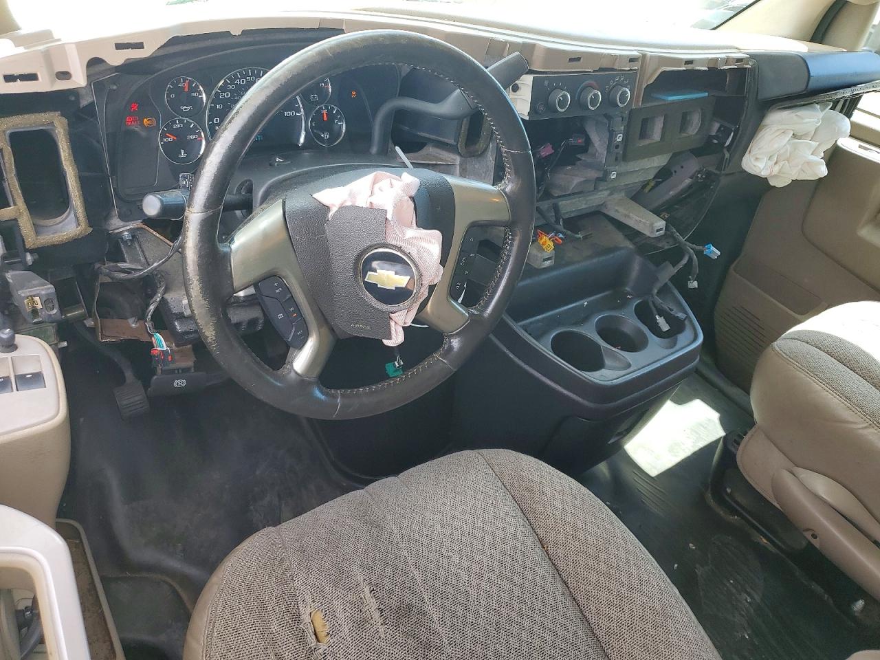 2016 CHEVROLET EXPRESS