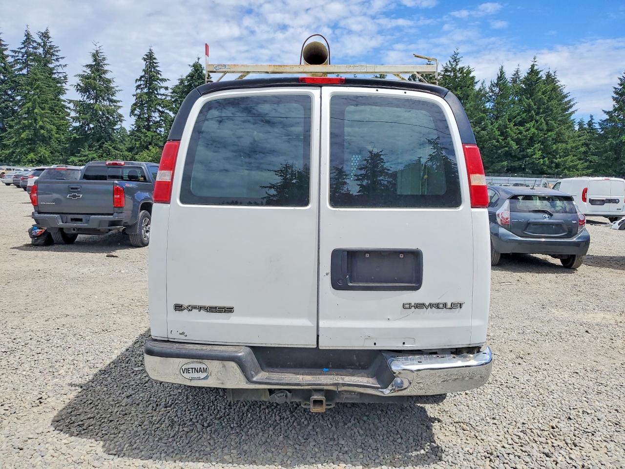 2016 CHEVROLET EXPRESS