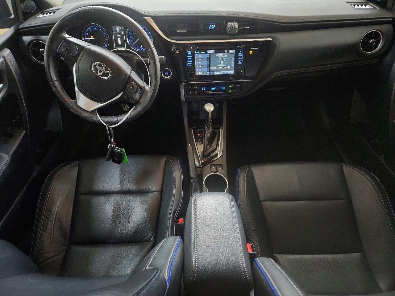 2017 TOYOTA COROLLA
