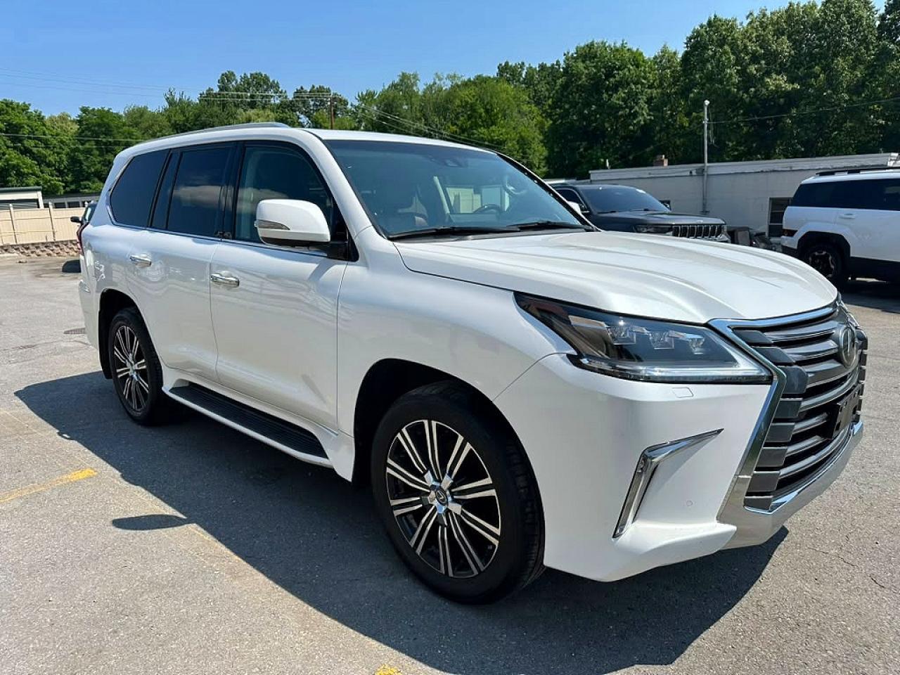 2019 LEXUS LX570