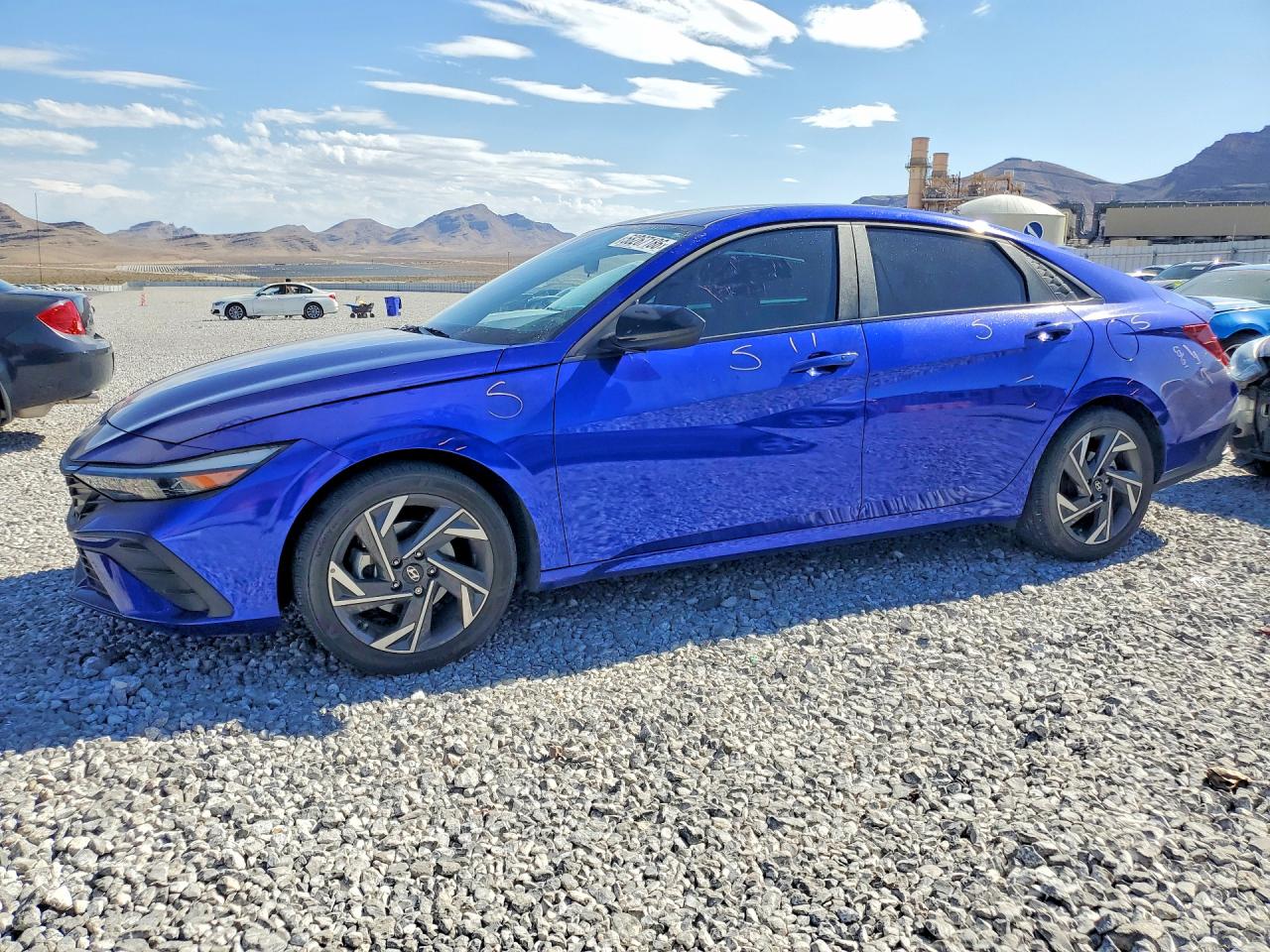 2025 HYUNDAI ELANTRA