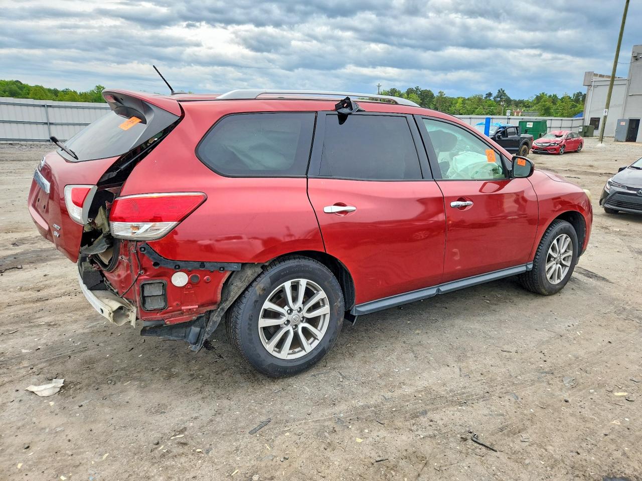 2015 NISSAN PATHFINDER