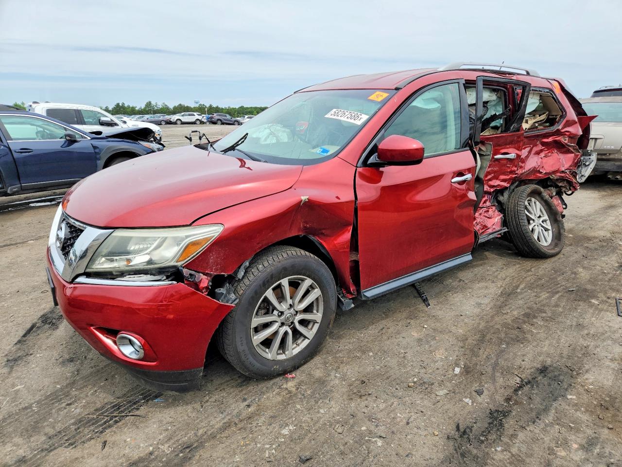 2015 NISSAN PATHFINDER