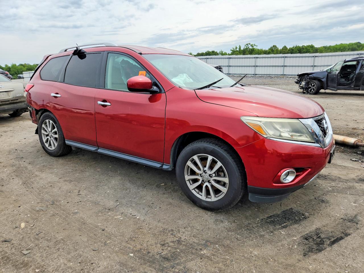 2015 NISSAN PATHFINDER