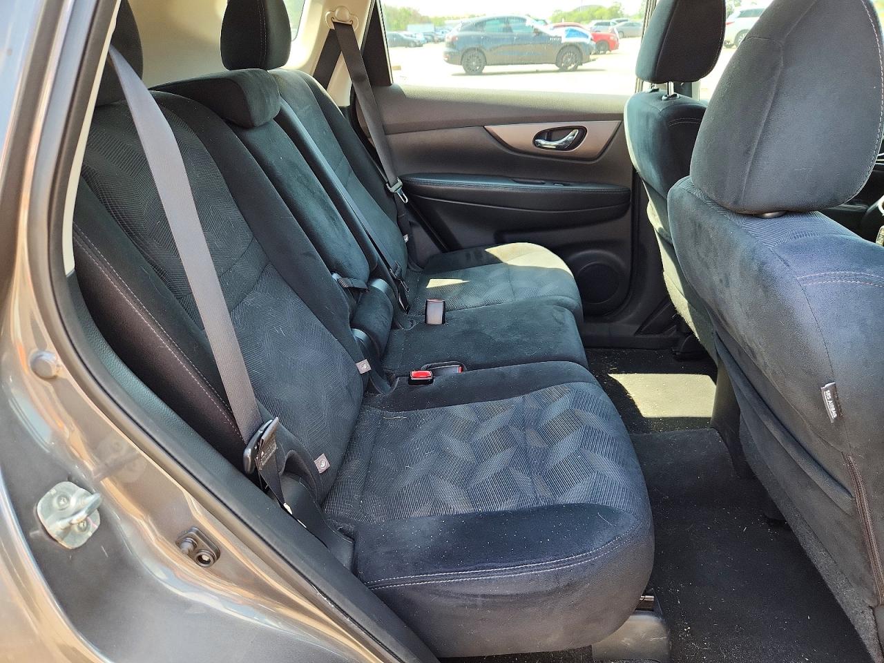 2016 NISSAN ROGUE