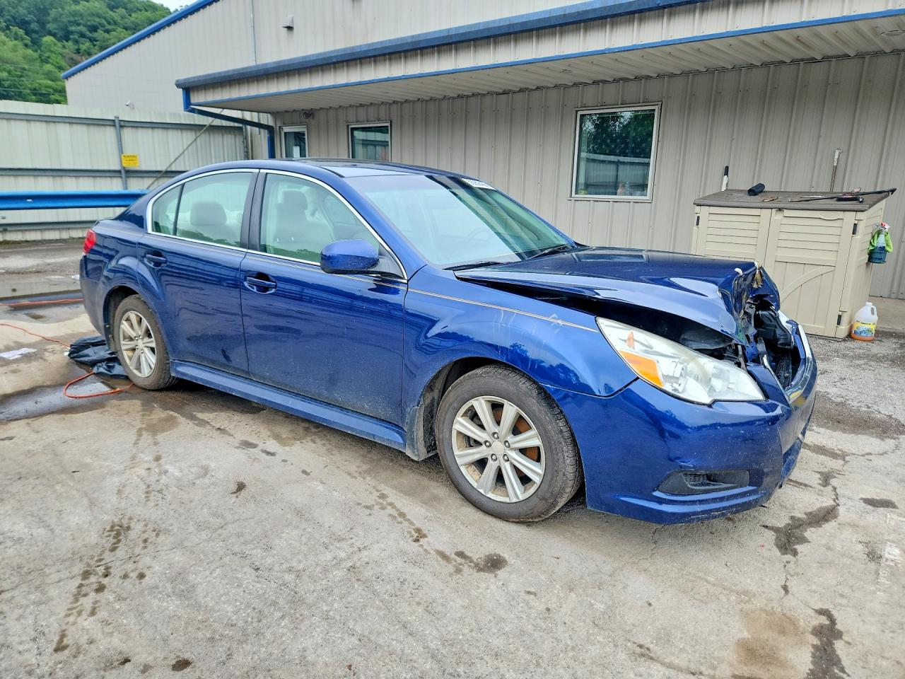 2010 SUBARU LEGACY