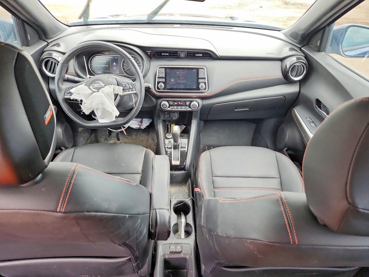 2019 NISSAN KICKS