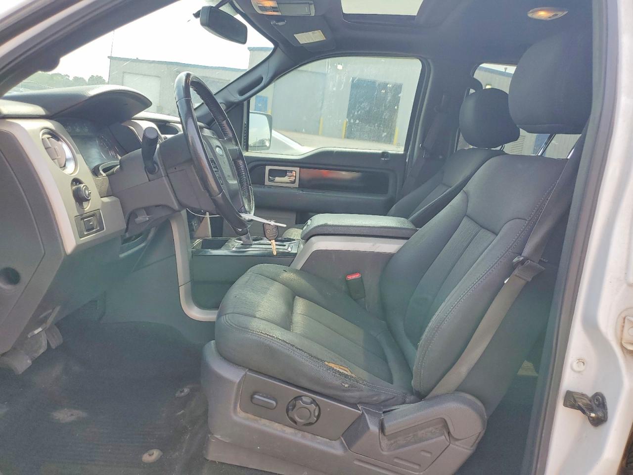 2012 FORD F150