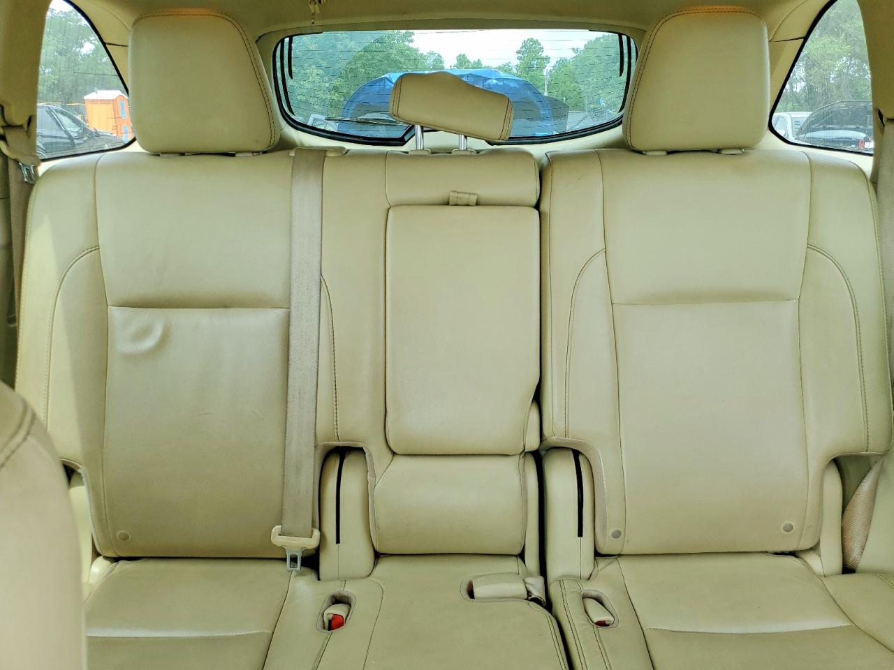 2016 TOYOTA HIGHLANDER