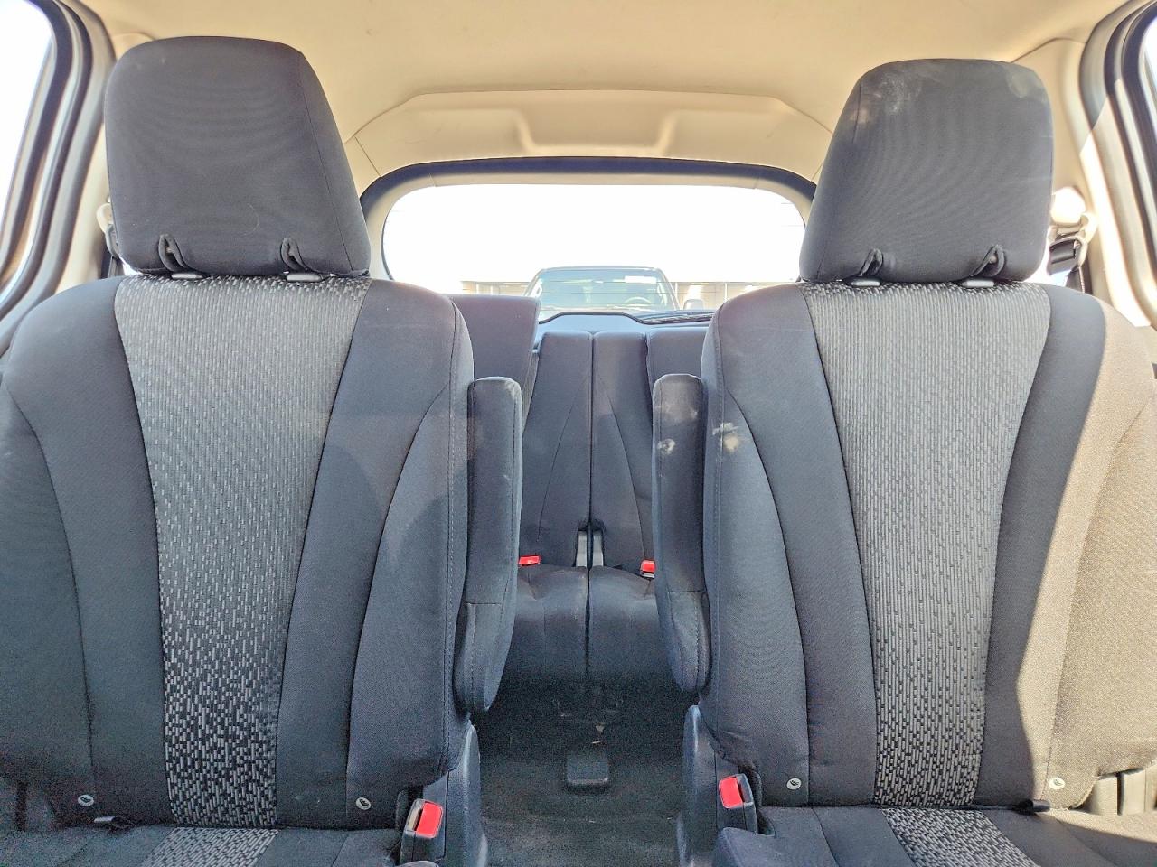 2012 MAZDA 5