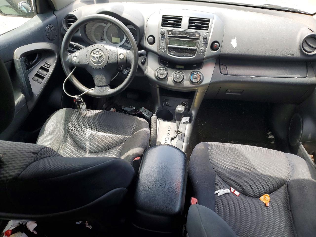 2011 TOYOTA RAV4