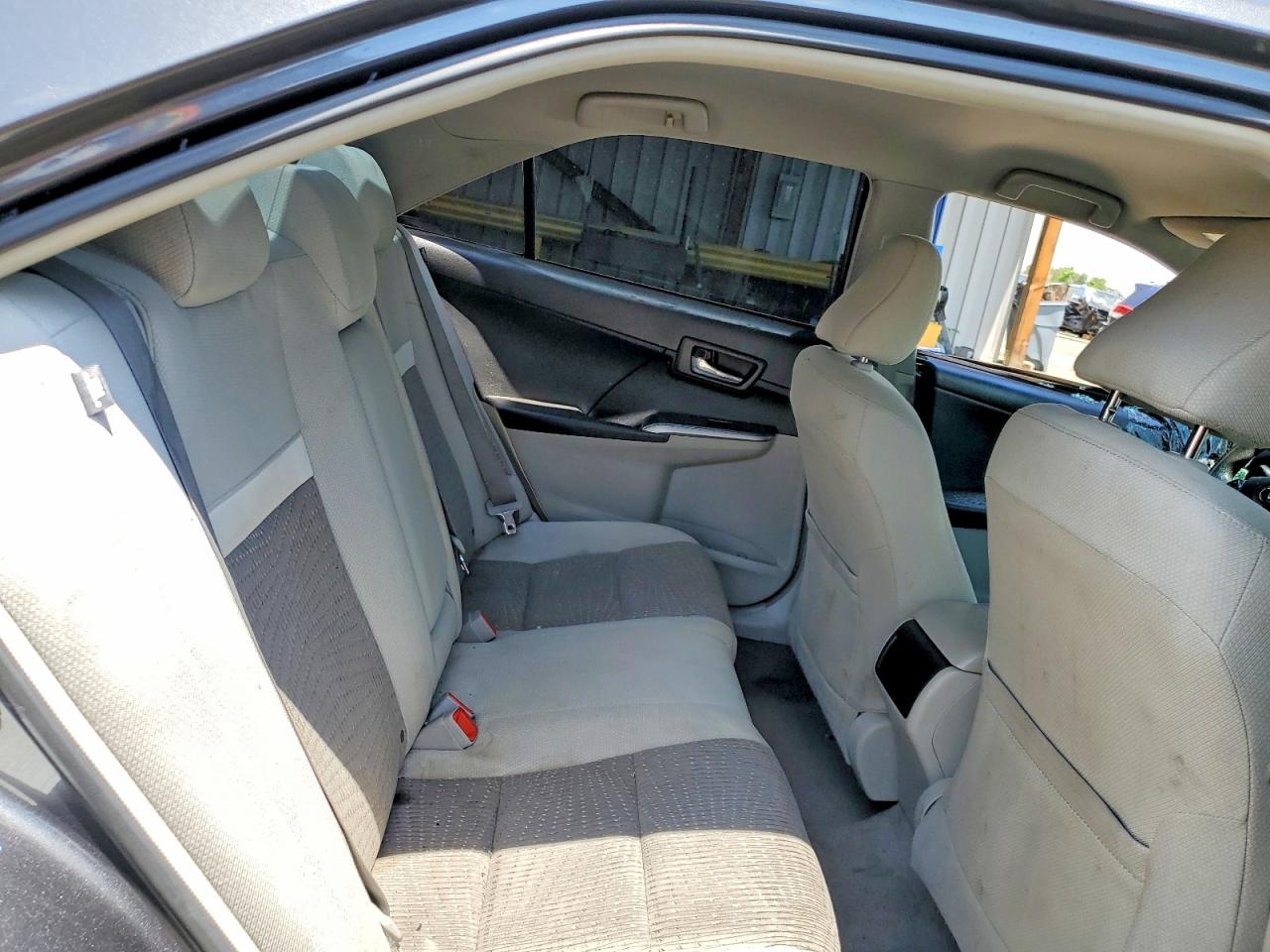 2012 TOYOTA CAMRY SOLA