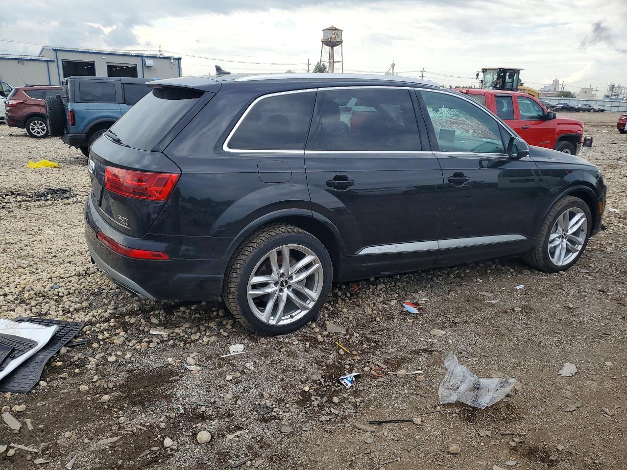 2018 AUDI Q7