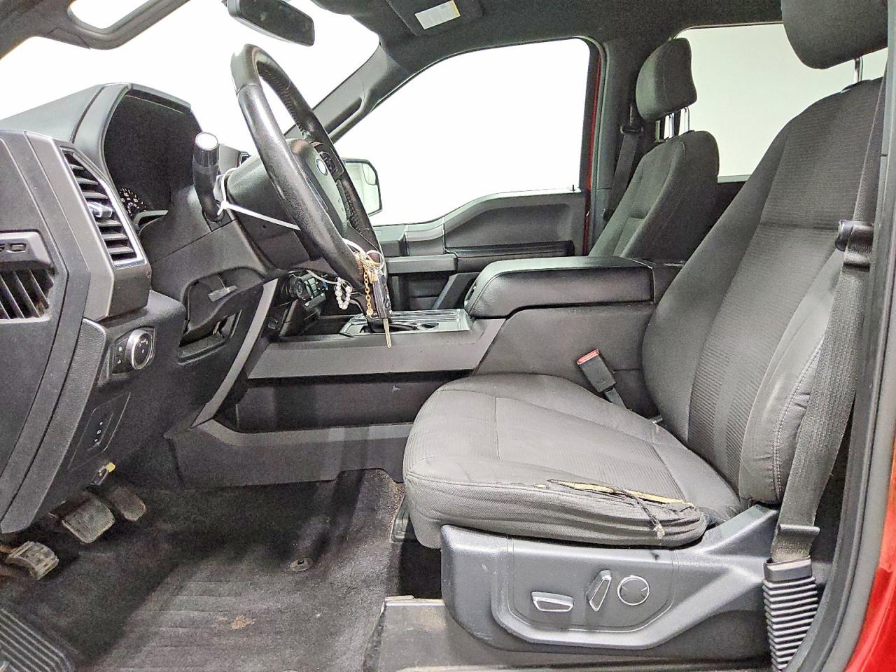 2016 FORD F150