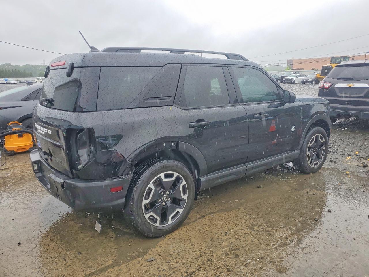 2021 FORD BRONCO