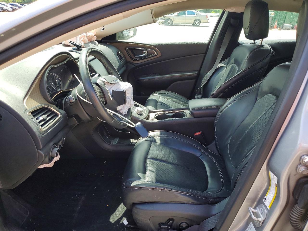 2015 CHRYSLER 200