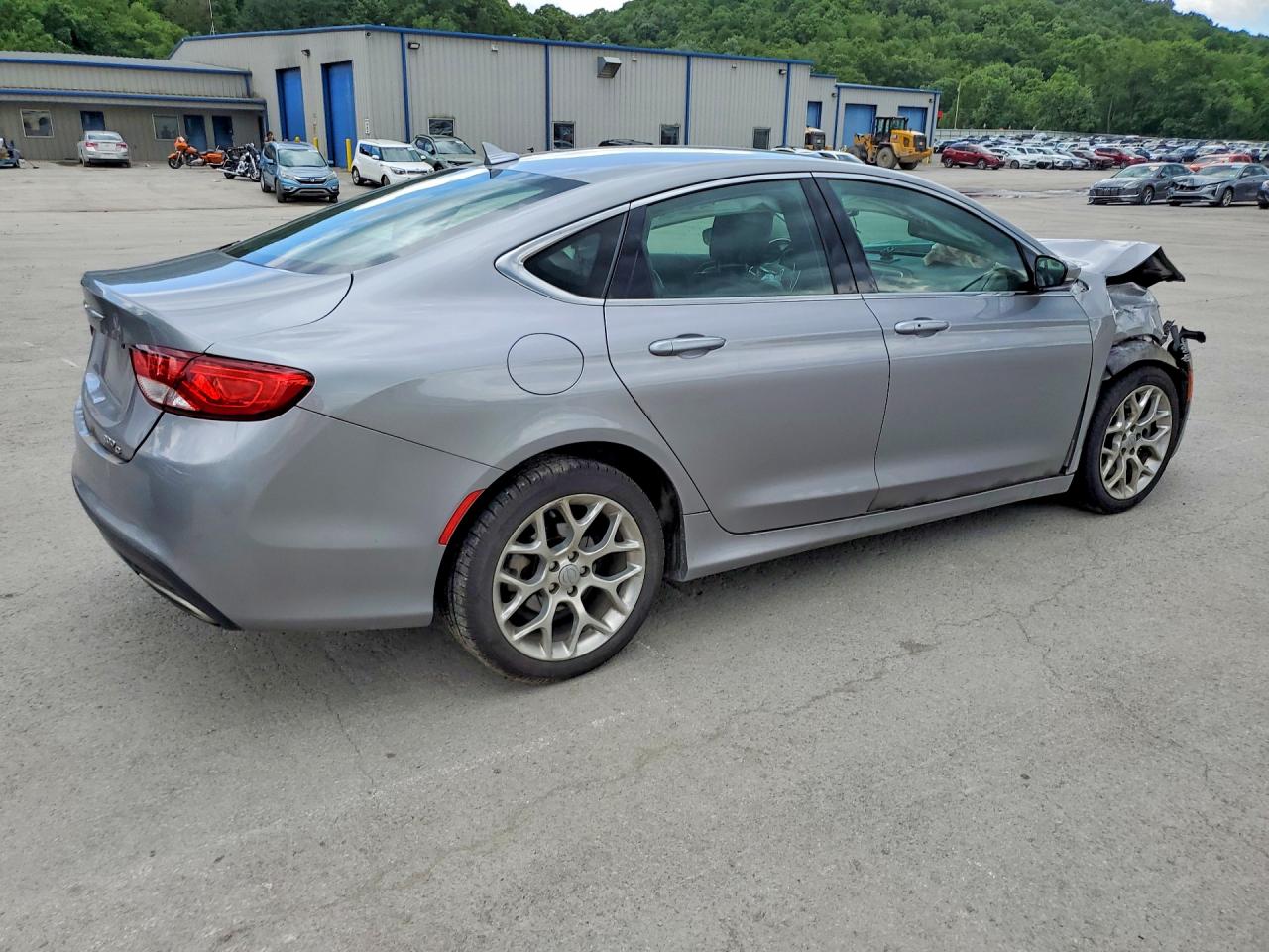 2015 CHRYSLER 200