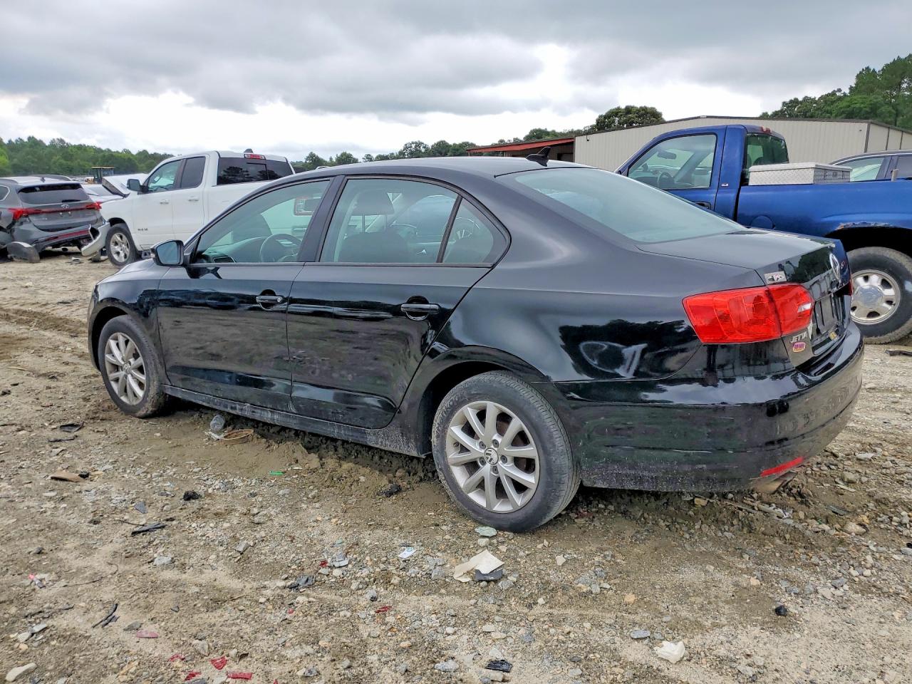 2012 VOLKSWAGEN JETTA