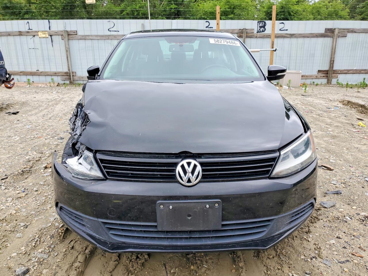 2012 VOLKSWAGEN JETTA