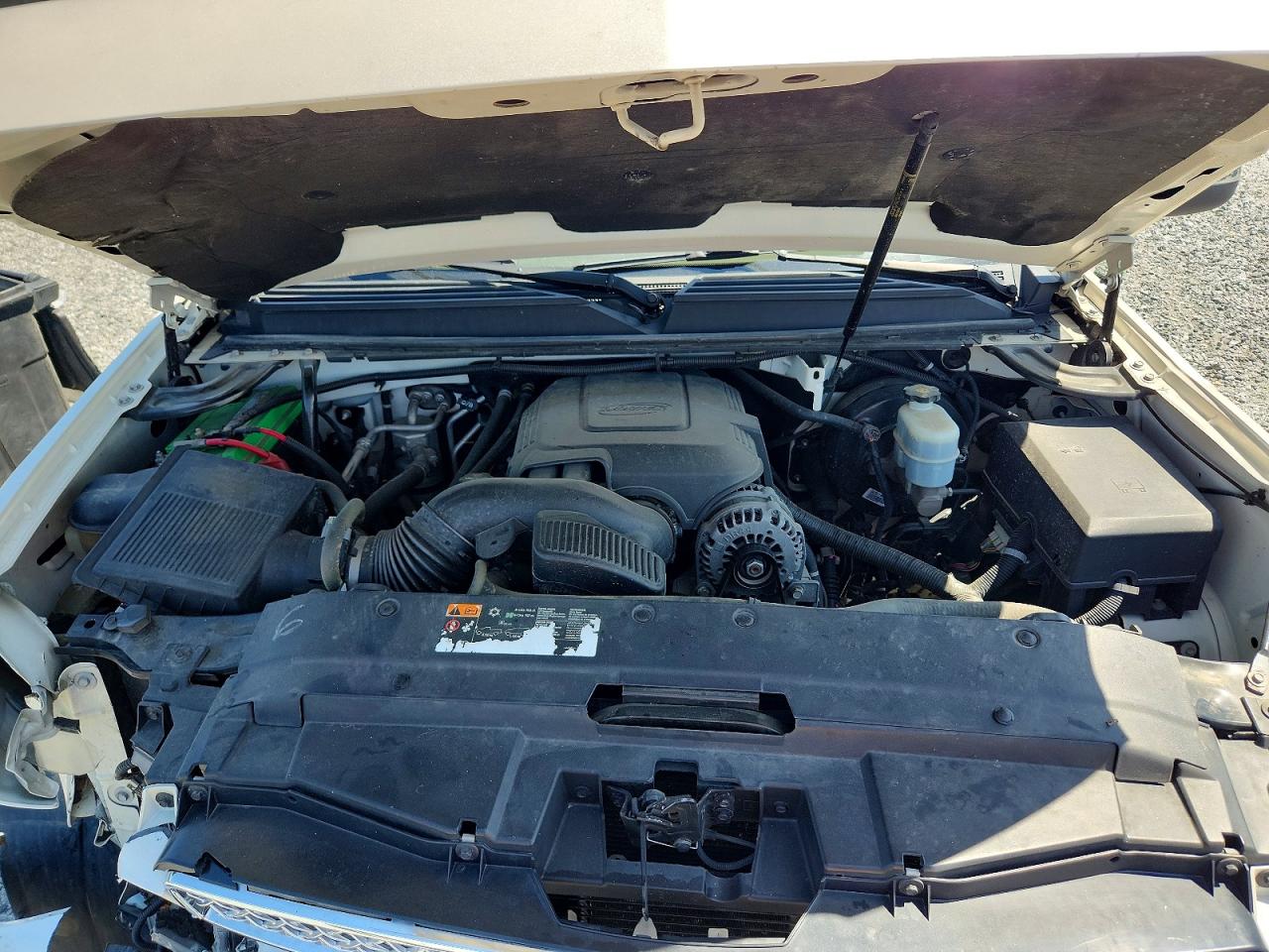 2013 CHEVROLET SUBURBAN