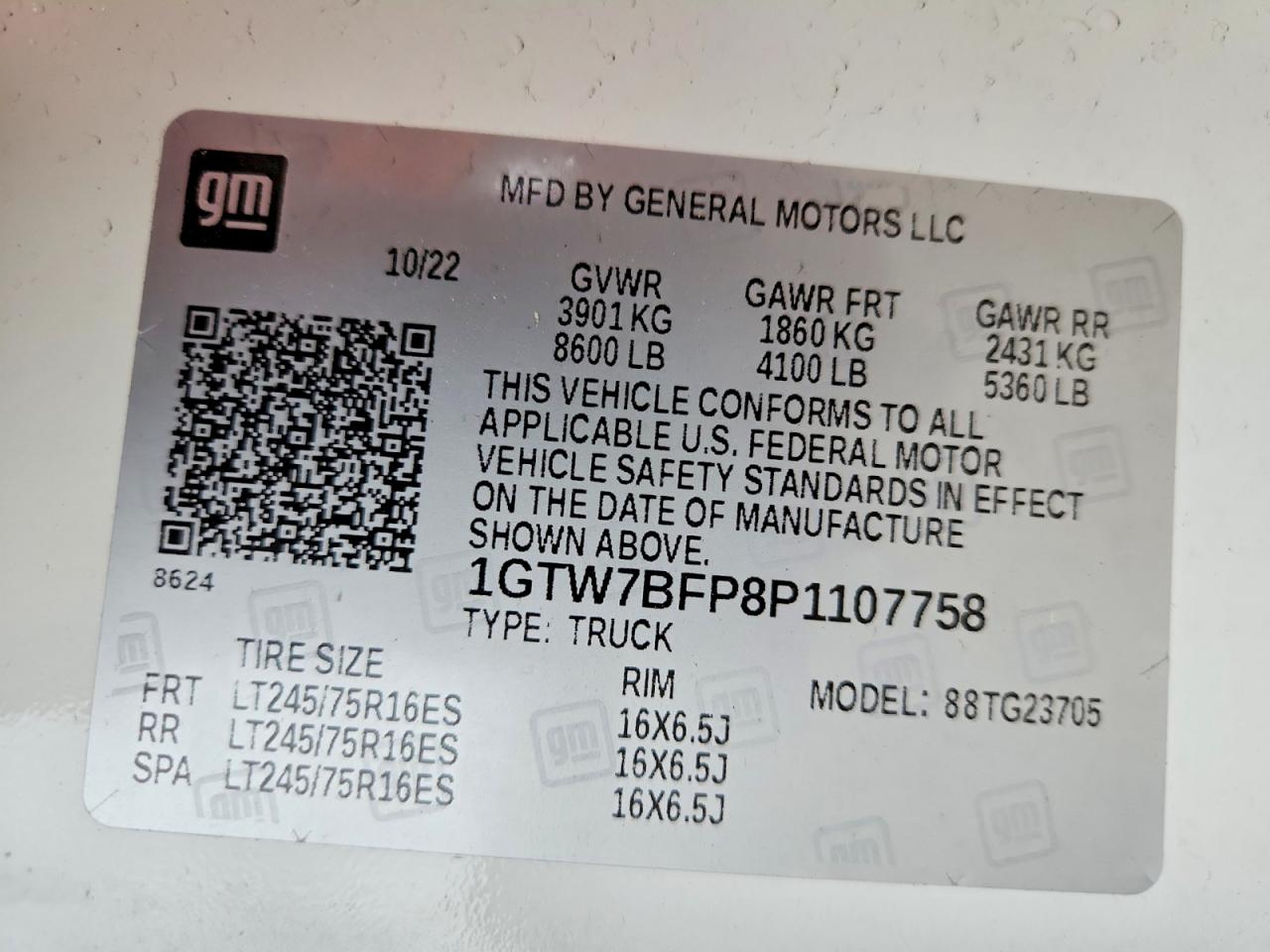 2023 GMC SAVANA