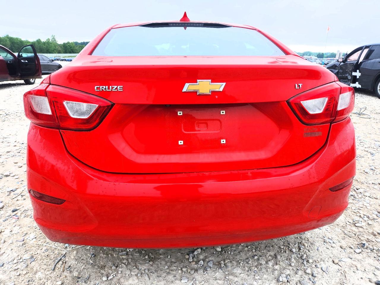 2017 CHEVROLET CRUZE
