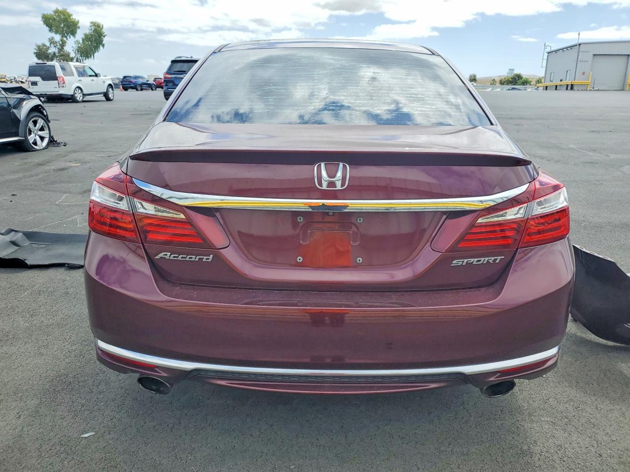 2017 HONDA ACCORD