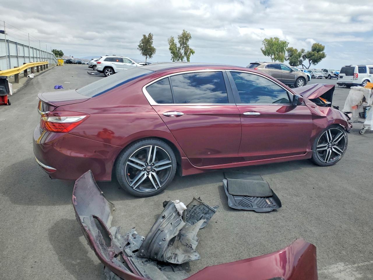 2017 HONDA ACCORD