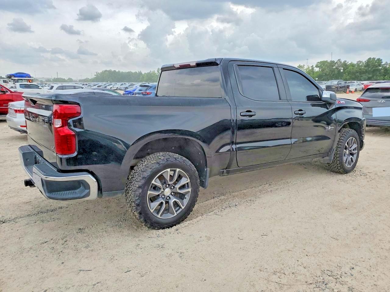 2022 CHEVROLET SILVERADO
