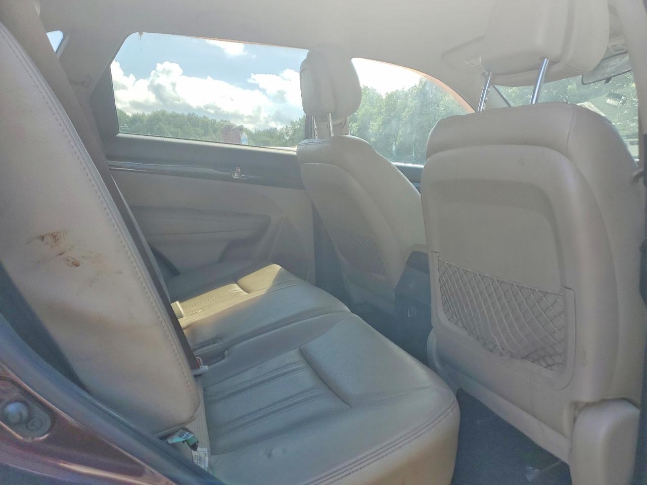 2013 KIA SORENTO