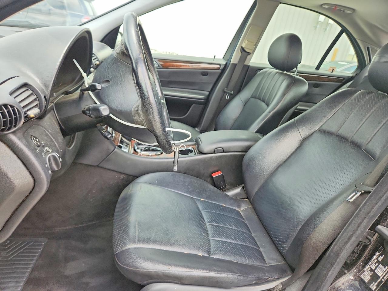 2005 MERCEDES-BENZ C-CLASS