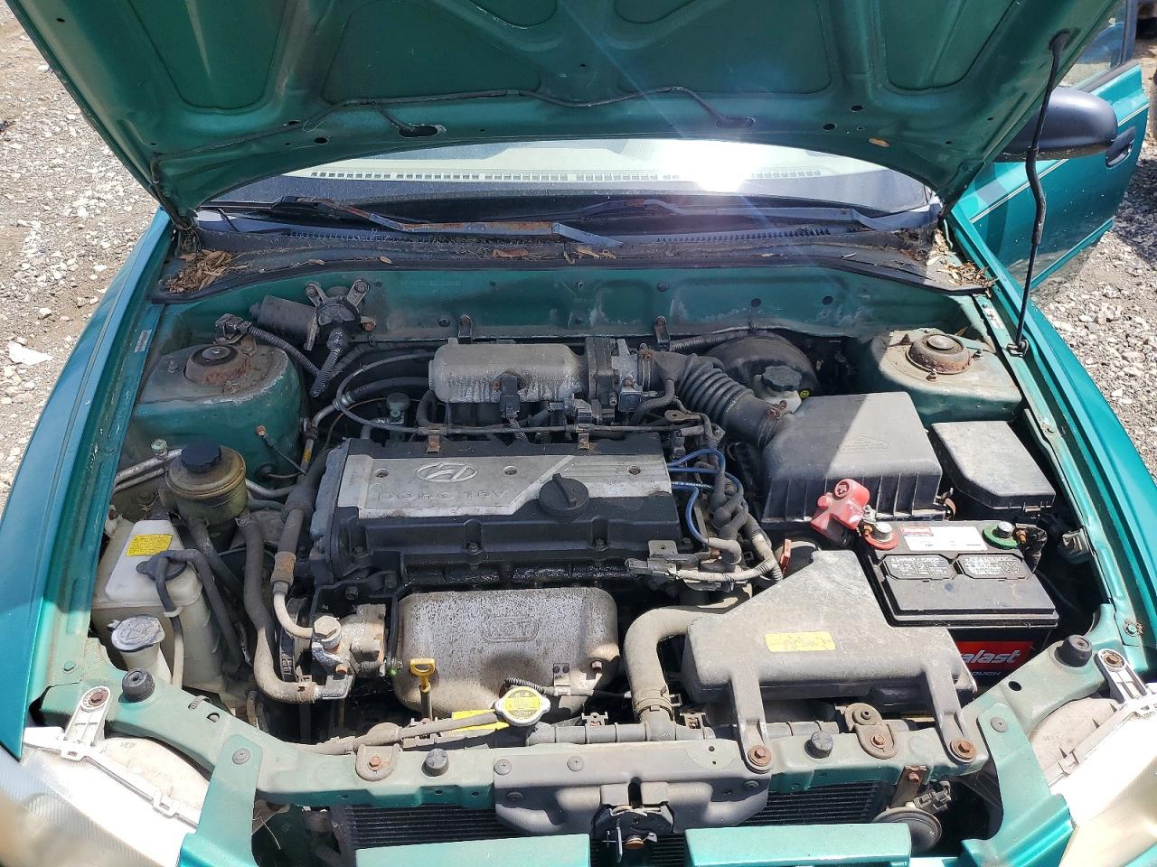 2001 HYUNDAI ACCENT
