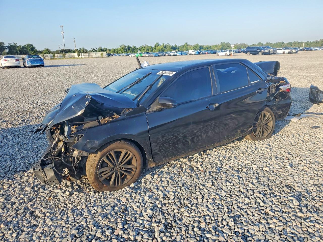 2015 TOYOTA CAMRY