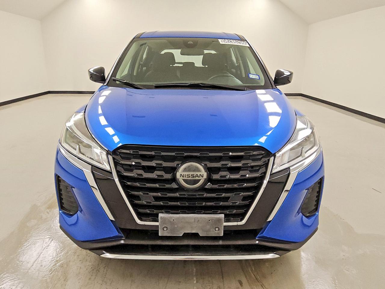 2024 NISSAN KICKS