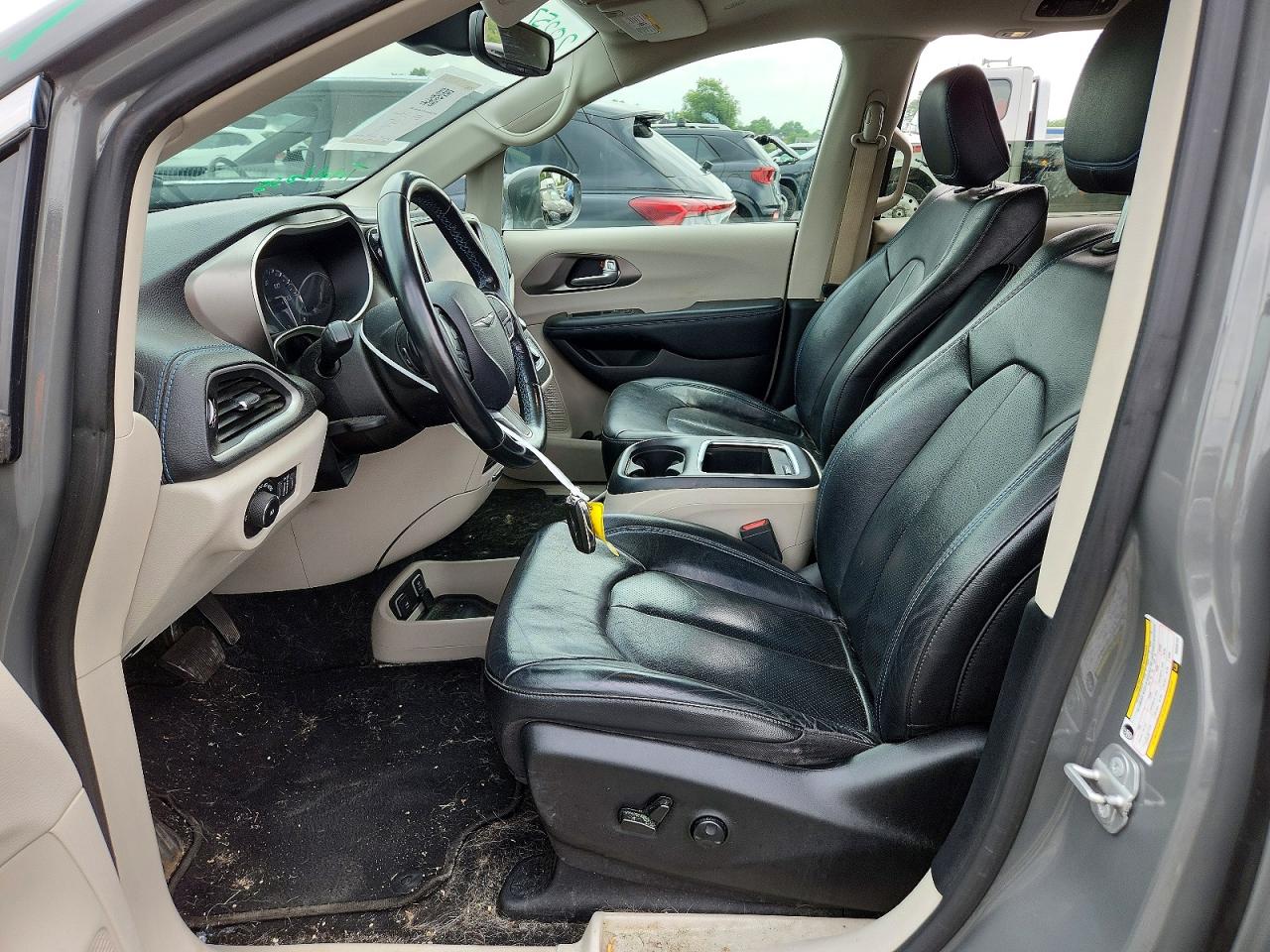 2021 CHRYSLER PACIFICA