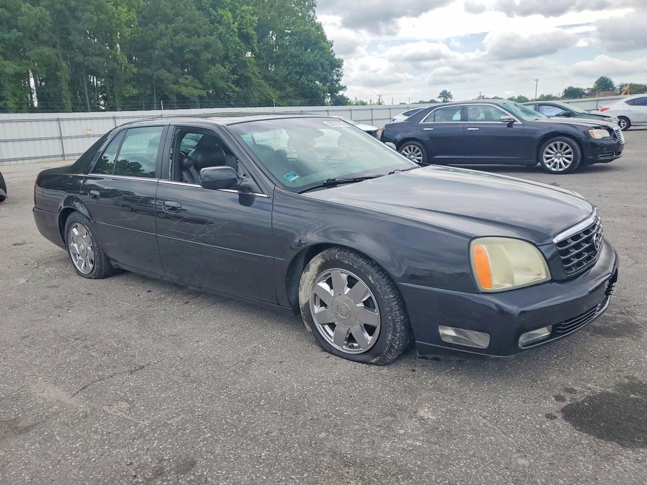 2004 CADILLAC DEVILLE