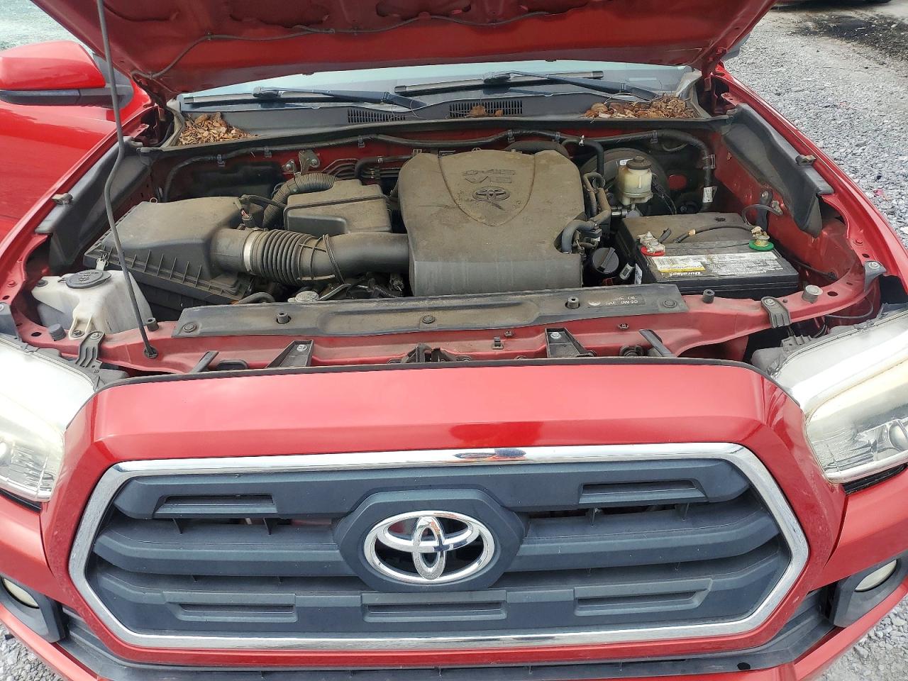 2016 TOYOTA TACOMA