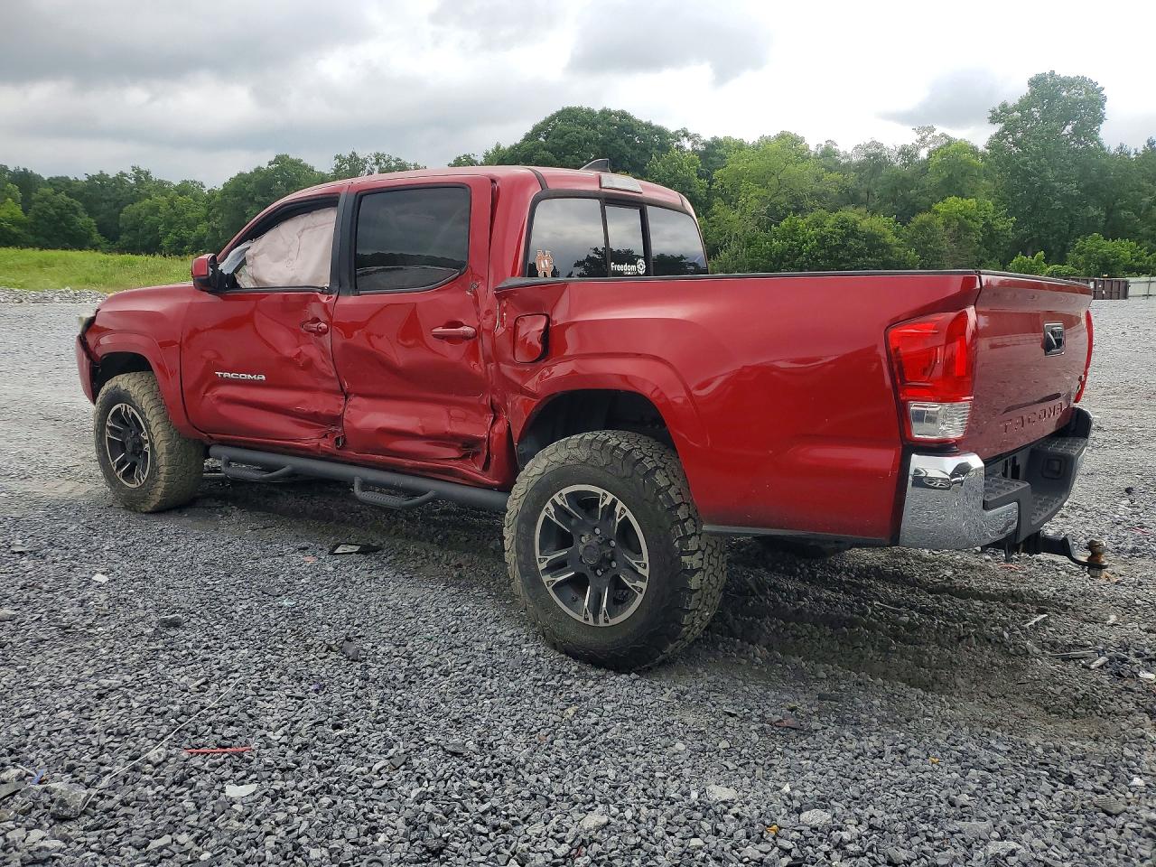 2016 TOYOTA TACOMA
